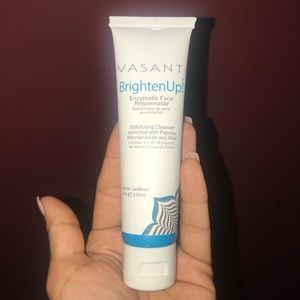 VASANTI | Enzymatic Face Rejuvenator
